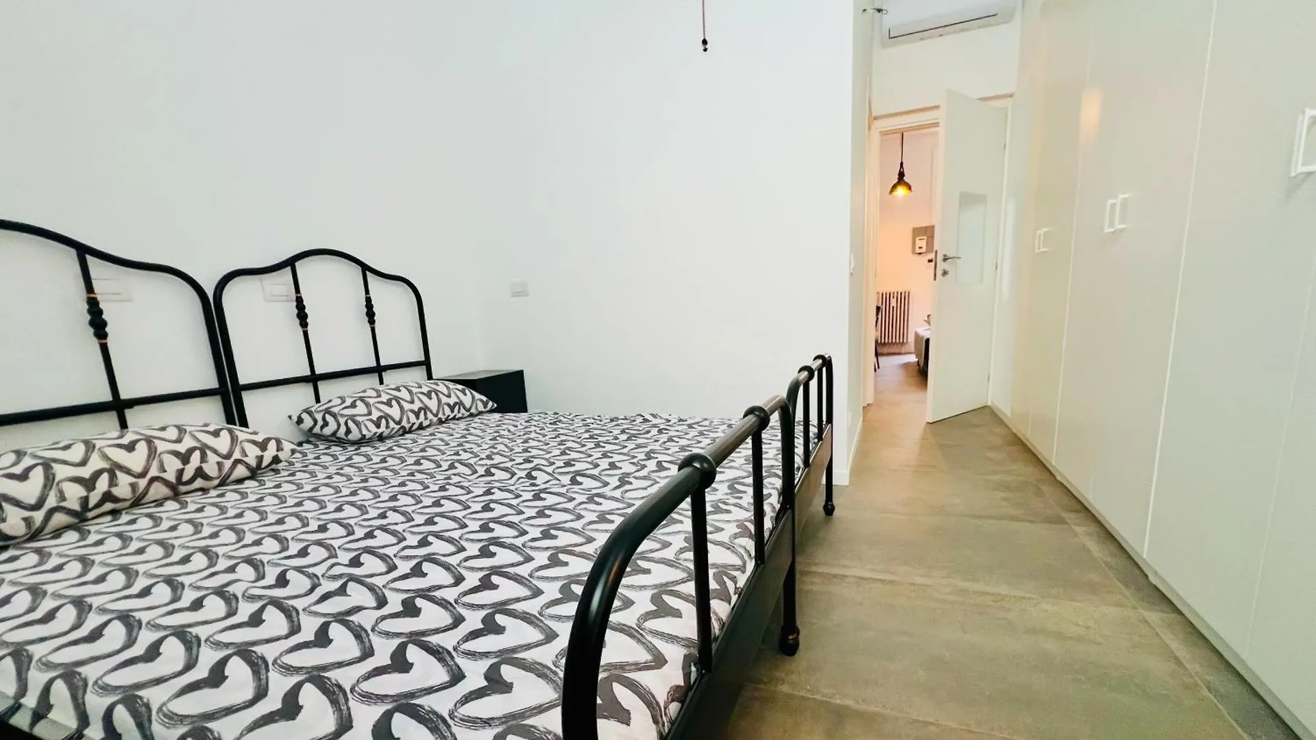 3 Nice Apartment In Milan Navigli Center Close To The Metro With Parking