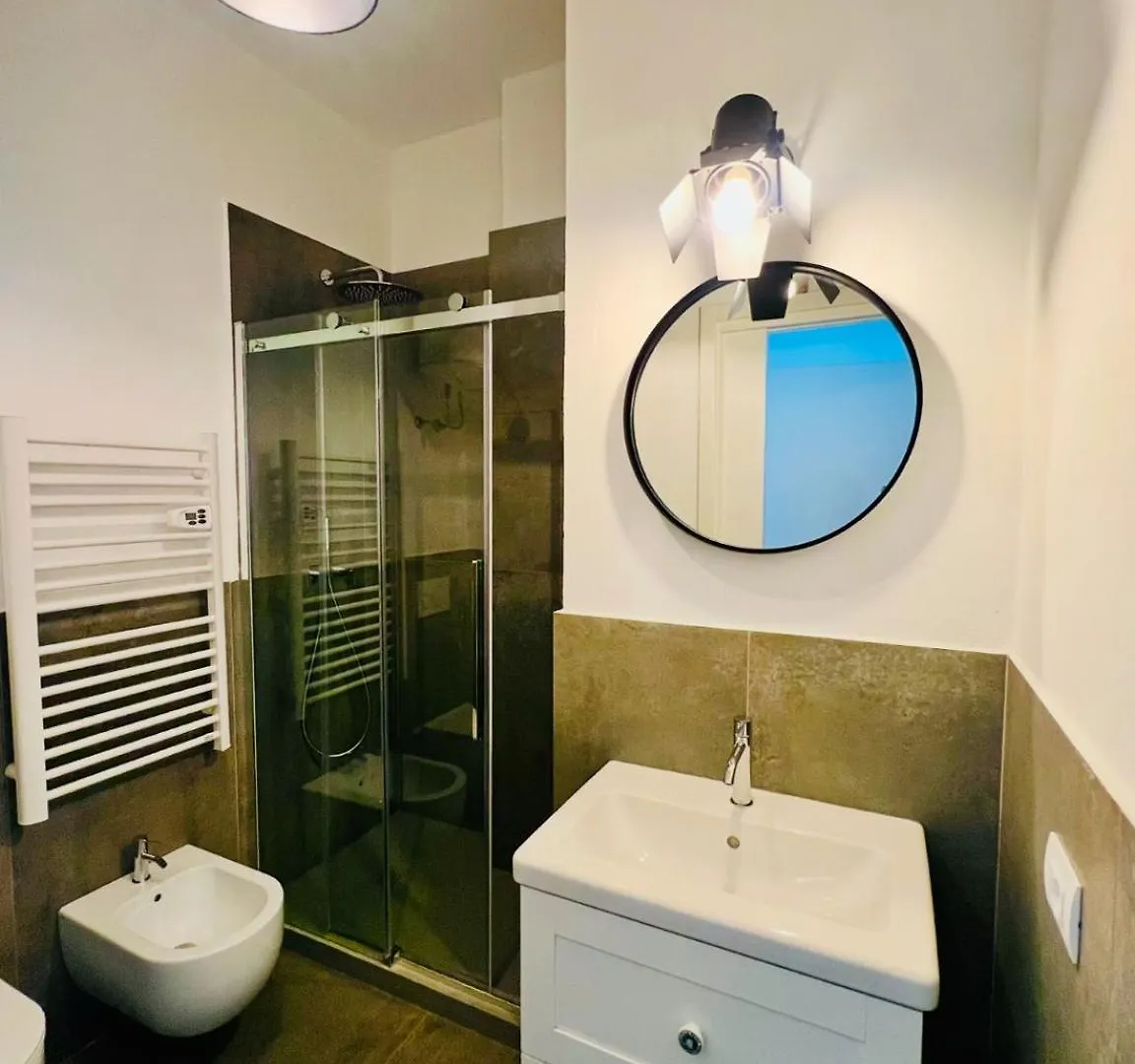 3 Nice Apartment In Milan Navigli Center Close To The Metro With Parking