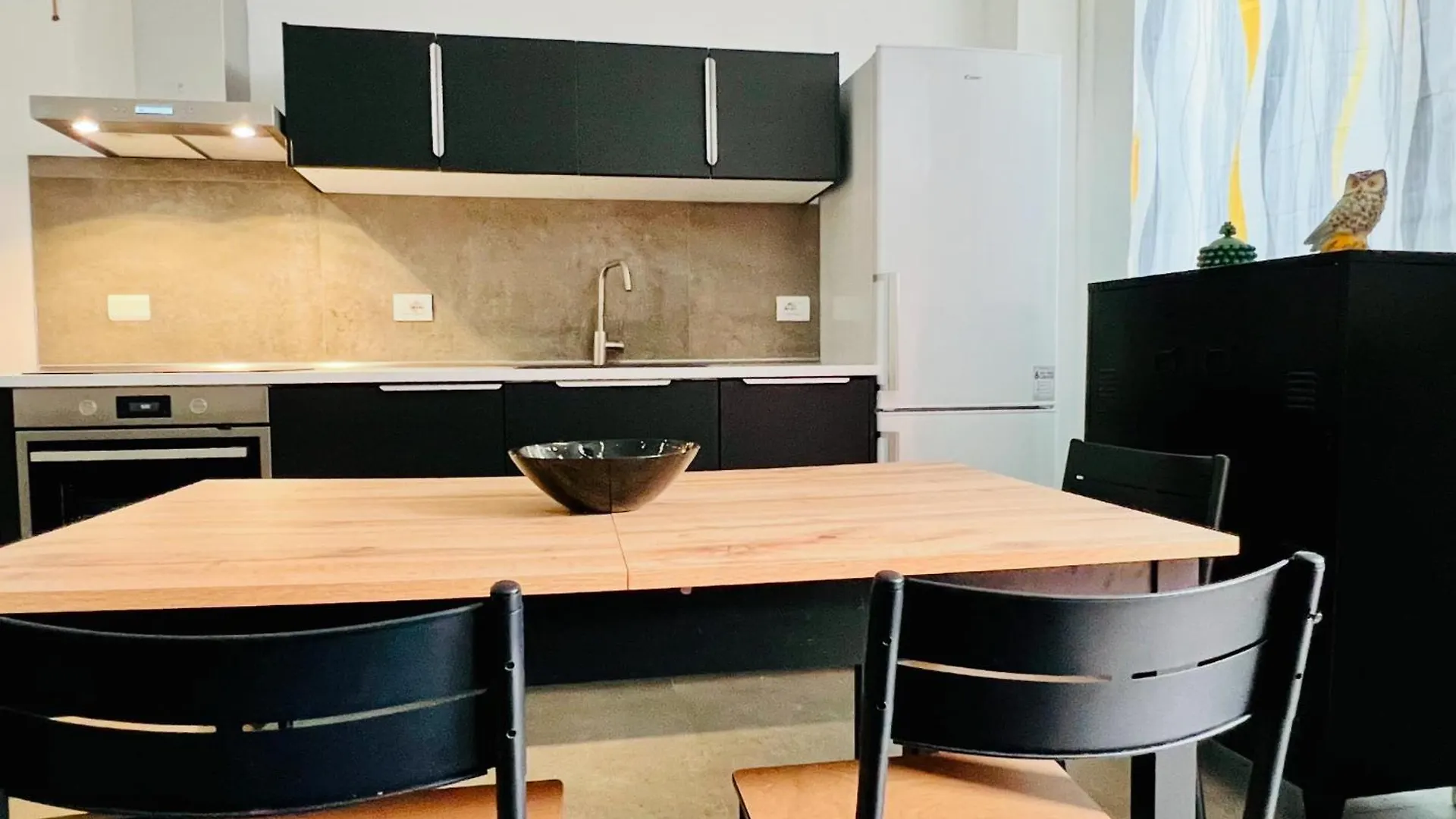 3 Nice Apartment In Milan Navigli Center Close To The Metro With Parking